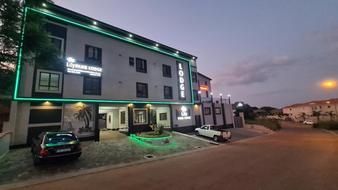רסטנבורג Lilypark Lodge מראה חיצוני תמונה