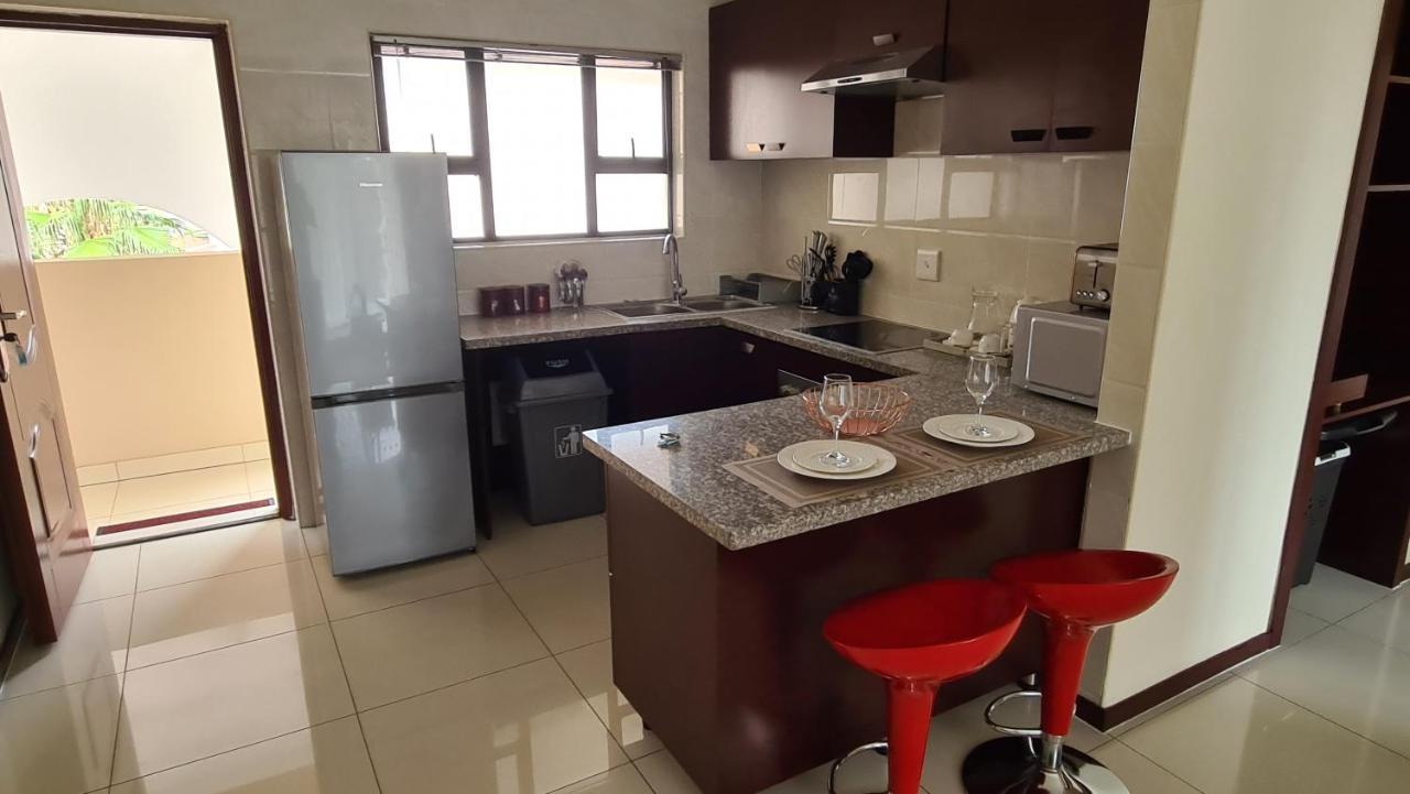 רסטנבורג Lilypark Lodge מראה חיצוני תמונה