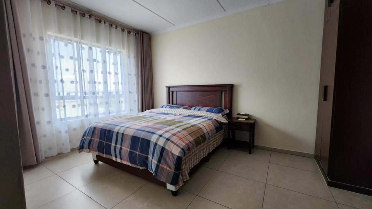 רסטנבורג Lilypark Lodge מראה חיצוני תמונה